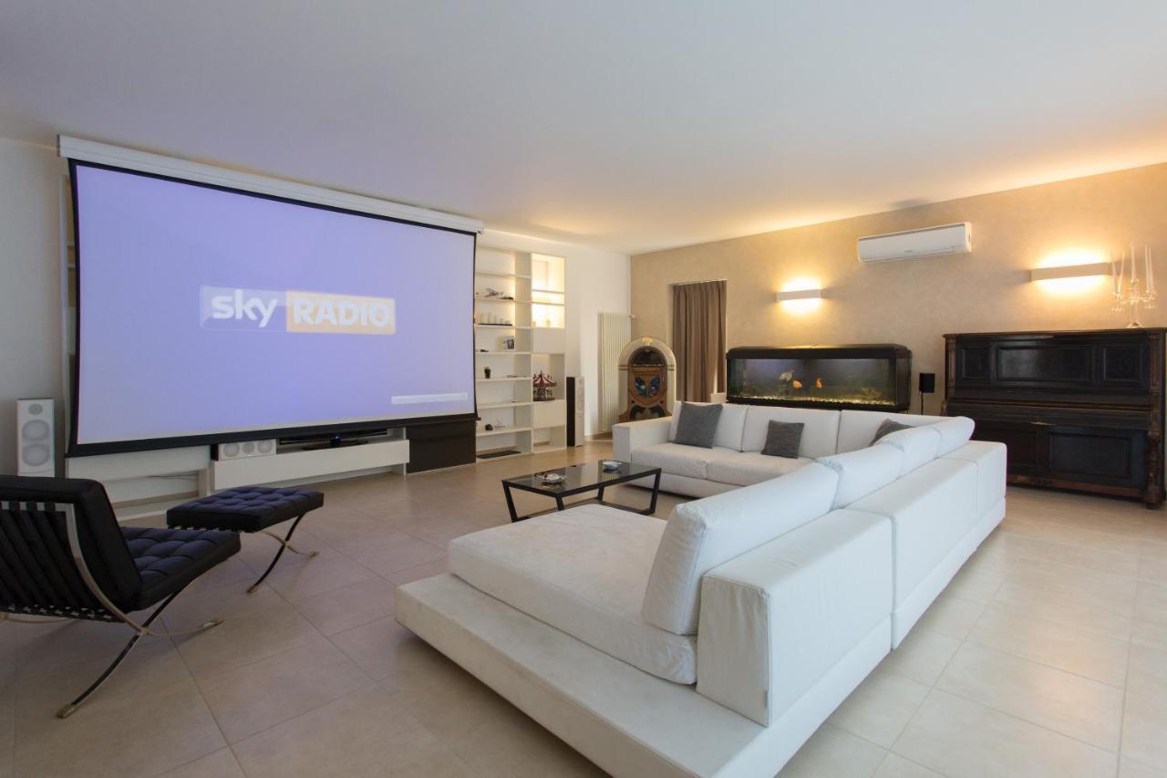 Luxury Villa Spa Mondello Buitenkant foto