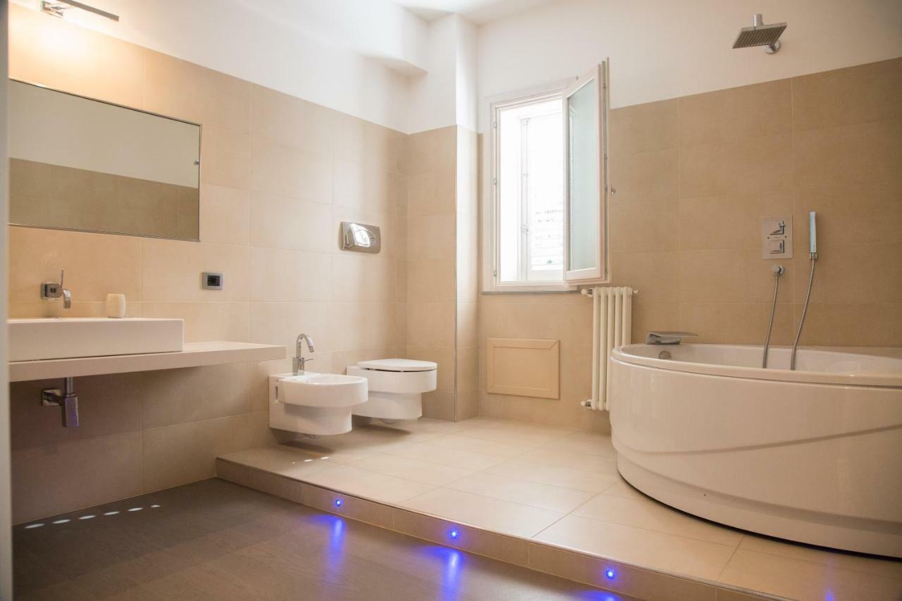 Luxury Villa Spa Mondello Buitenkant foto